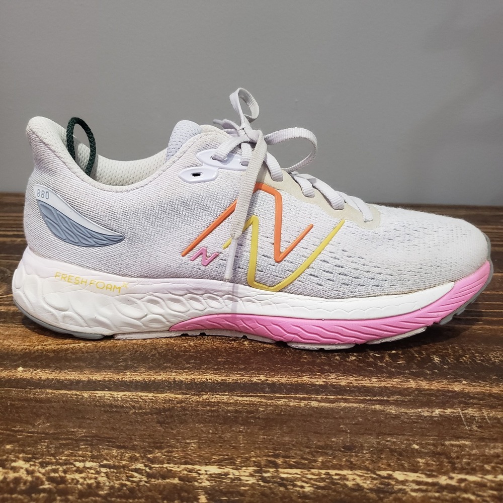 New Balance Fresh Foam 880 v12 Womens Running Shoes White Pink W880G12 Size 8.5